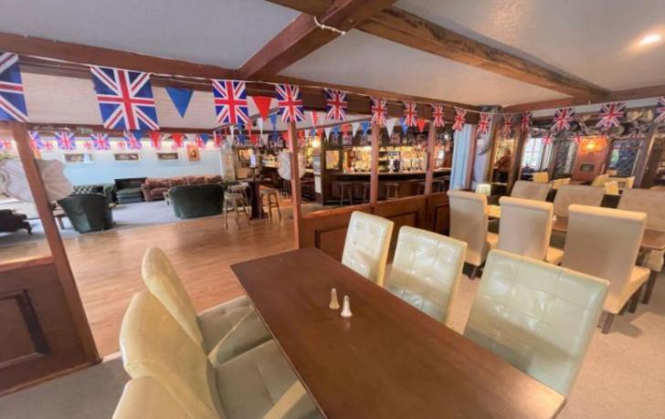 The Sportsmans Inn Limited Айвибридж Екстериор снимка